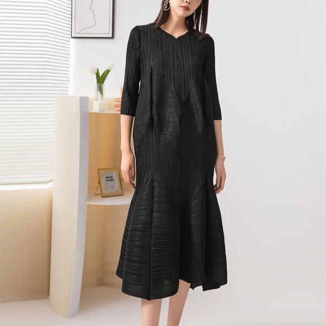 Elegant Pleated Dress For Women Round Neck Long Sleeves High Waist A-line Dresses Fashion Clothing