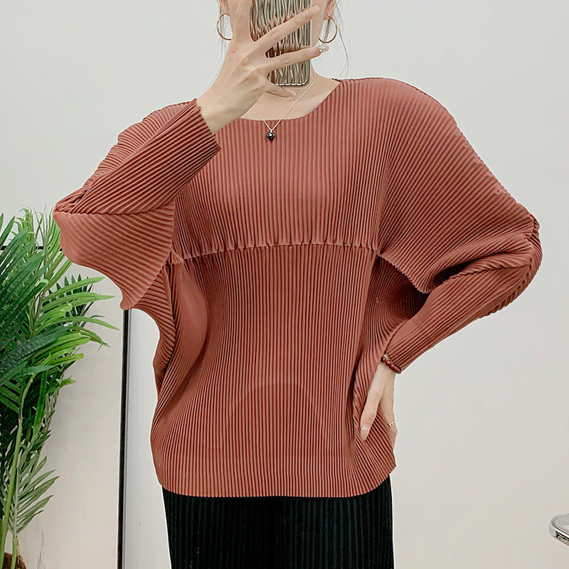 Fish scale pleated T-shirt autumn fashion pleated solid color design, slim fit and slimming, long sleeved top for women