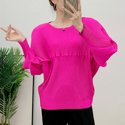 Fish scale pleated T-shirt autumn fashion pleated solid color design, slim fit and slimming, long sleeved top for women