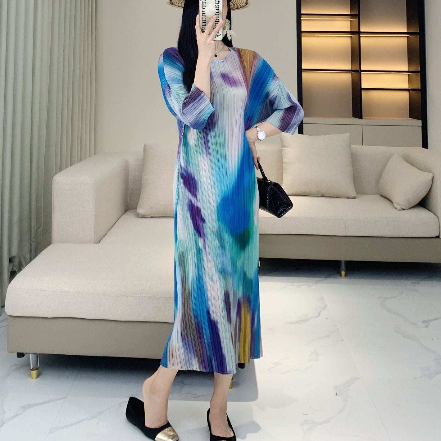 Wrinkled high-end dress for women's summer new print style, slimming and mid length skirt