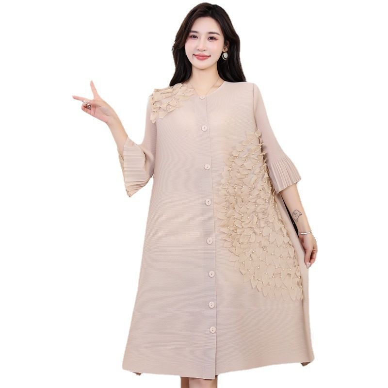 Wrinkle original design belly covering dress, new three-dimensional floating flower high-end Western style cardigan skirt