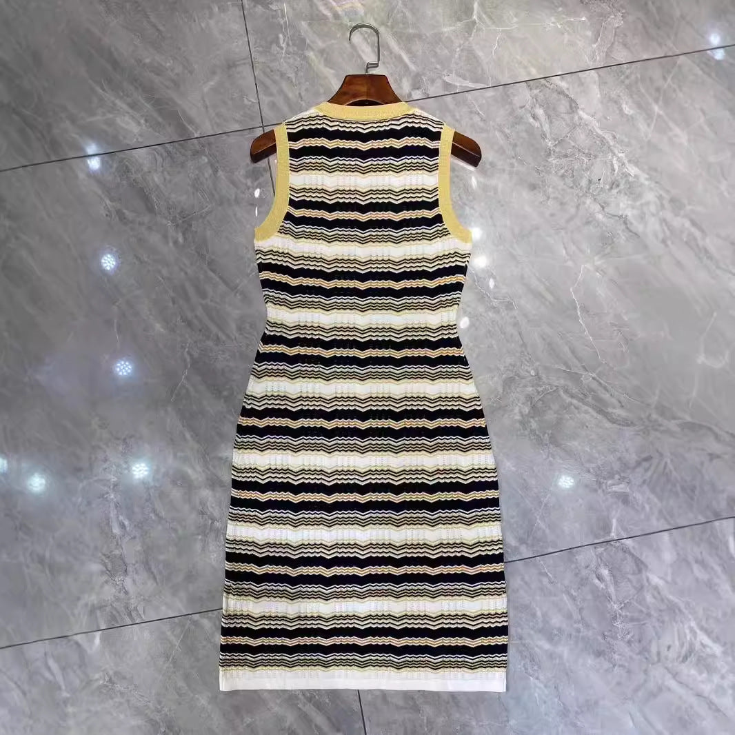 New sleeveless striped niche design commuting waist cinching jacquard knitted dress