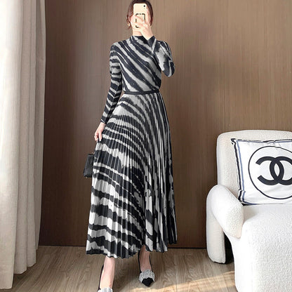 Fashion pleated top, half skirt set, women's high-end European and American dress two-piece set