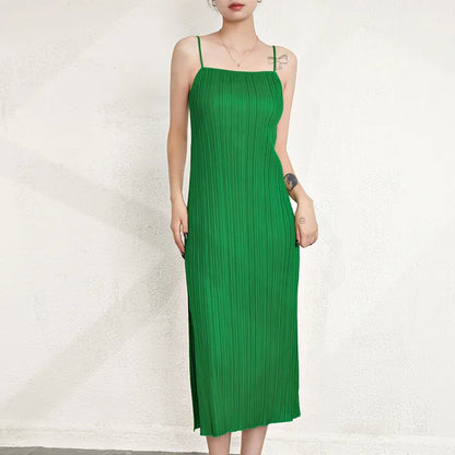 Temperament Pleated Halter Dress Female Summer A Collar Slim Slim Thin Open Fork Medium-Length Models