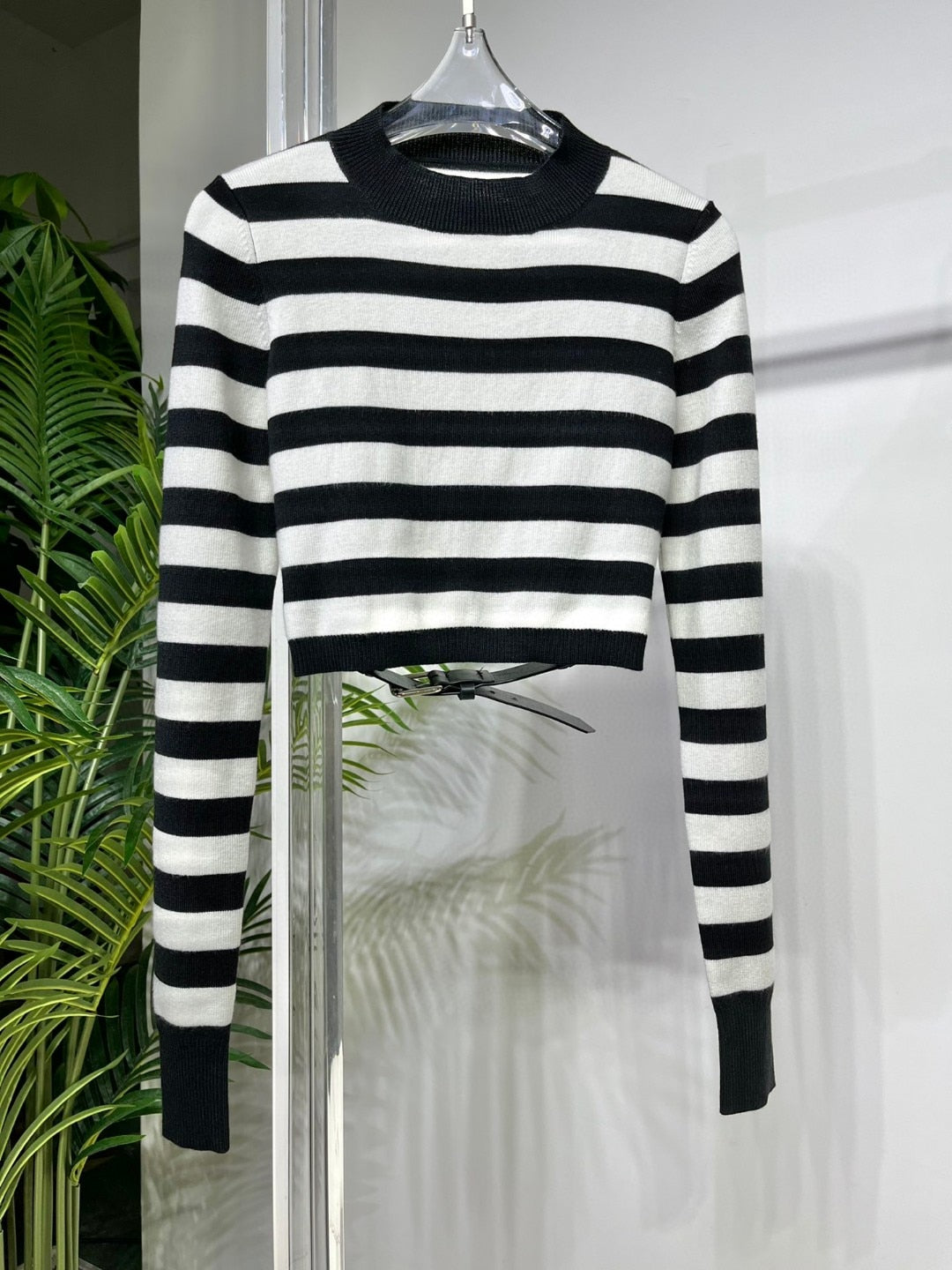 Autumn Casual New Women High Quality Striped Backless Wool Jumpers Female Chic Sweater