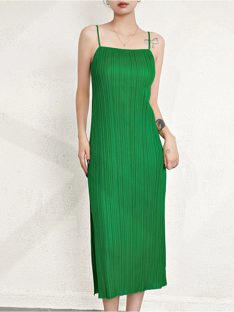 Temperament Pleated Halter Dress Female Summer A Collar Slim Slim Thin Open Fork Medium-Length Models