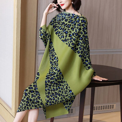 High-End Pleated Niche French Dress Summer New Western Style Leopard Print Temperament Bat Sleeve Irregular Loose for Women