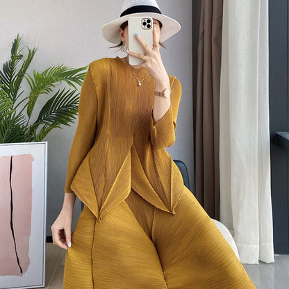 Pleated Three-Quarter Sleeve Top Half Skirt Suit Fairy Flower Bud Skirt Two-Piece Set