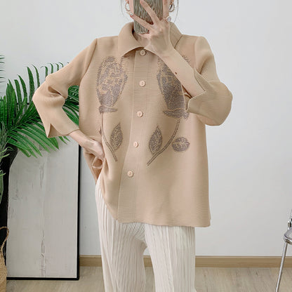 Autumn new hot stamping fashionable breasted jacket with slimming and versatile style, women's loose fitting mom outfit